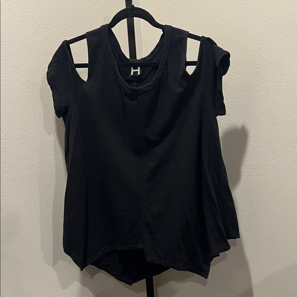 H by Bordeaux Black Cut-Out Sleeve Top